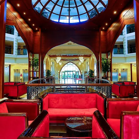 Crowne Plaza By Ihg Otel 5*